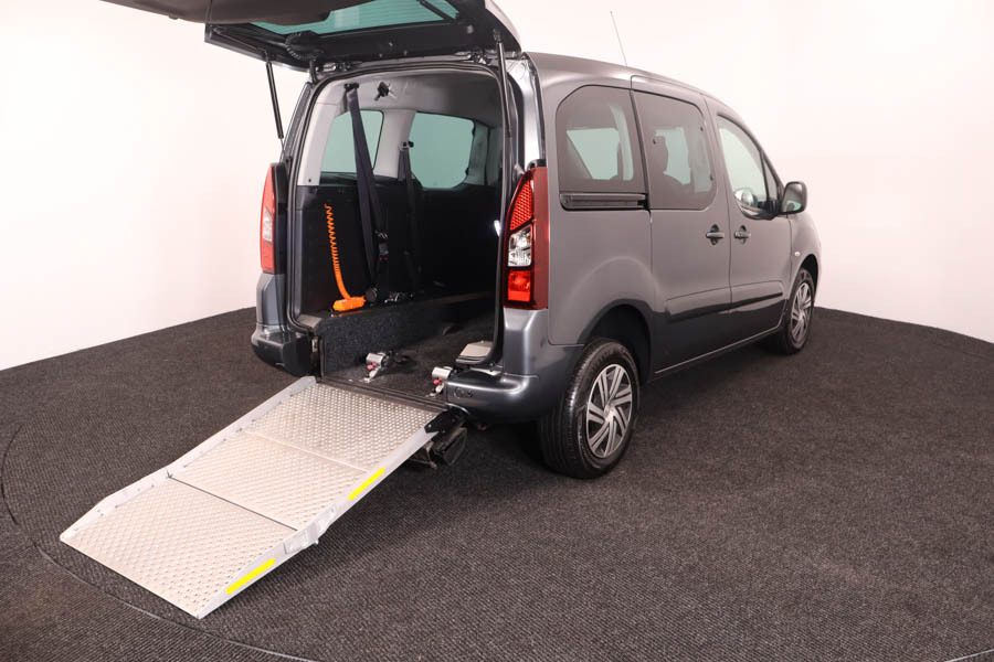 Citroen Berlingo 1.6 Hdi Feel NK18CRV Grey #4