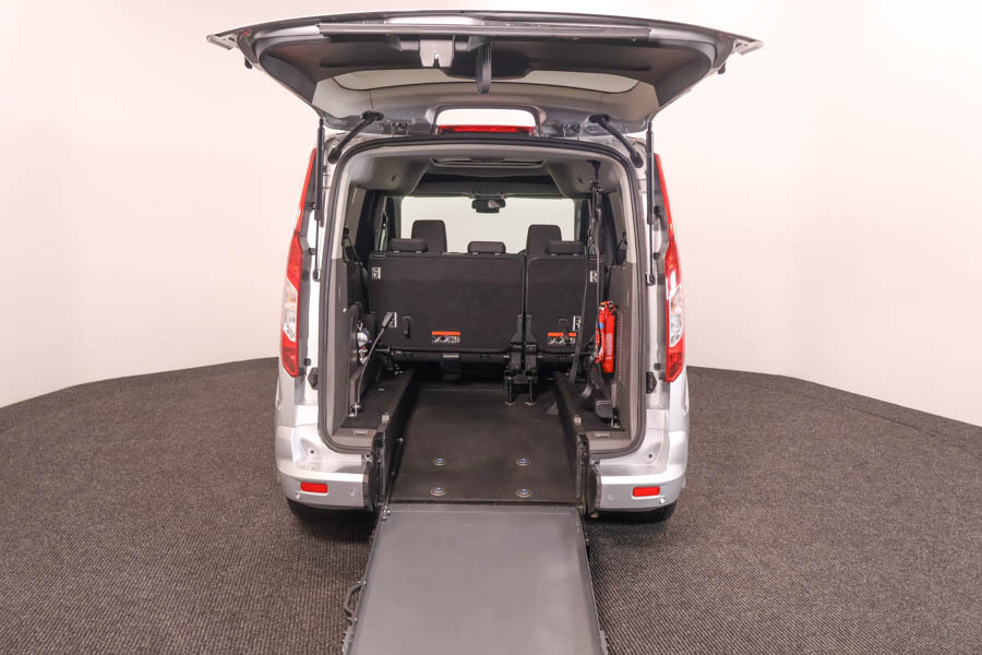 Ford Grand Tourneo Connect 1.5 Tdci Titanium WG20DGF Silver #6