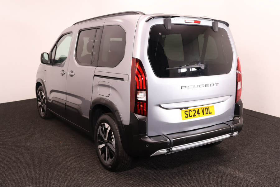 Peugeot Rifter 1.5 Hdi Allure 130 Premium SC24VDL Grey #4