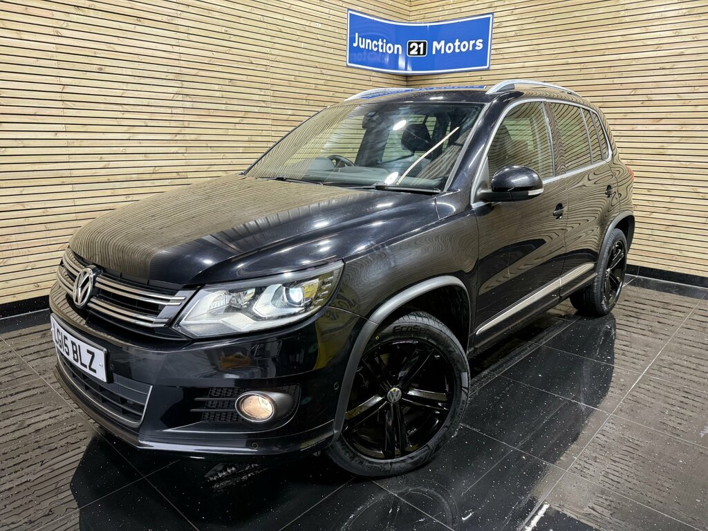 Volkswagen Tiguan 2.0 Tdi Bluemotion Tech R-line Suv Dsg Black