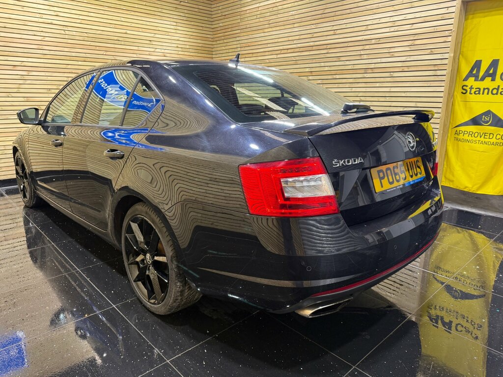 Skoda Octavia 2.0 Tfsi Vrs Hatchback Dsg Euro 6 Ss Black #5
