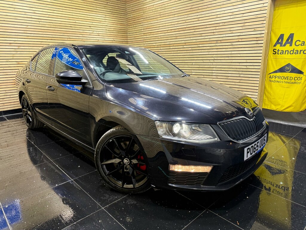 Skoda Octavia 2.0 Tfsi Vrs Hatchback Dsg Euro 6 Ss Black #4