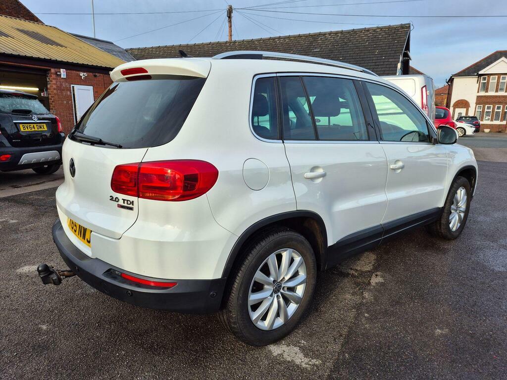 Volkswagen Tiguan 2.0 Tdi Bluemotion Tech Match 4Wd Euro 6 S S FY65NWJ White #5