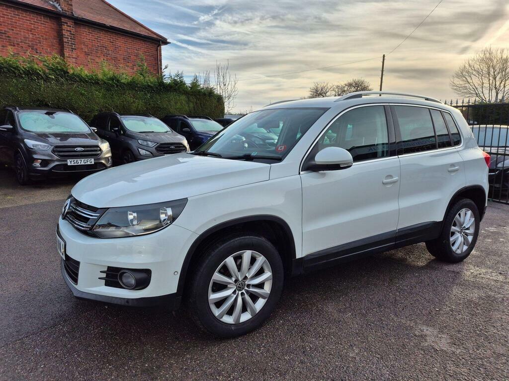 Volkswagen Tiguan 2.0 Tdi Bluemotion Tech Match 4Wd Euro 6 S S White