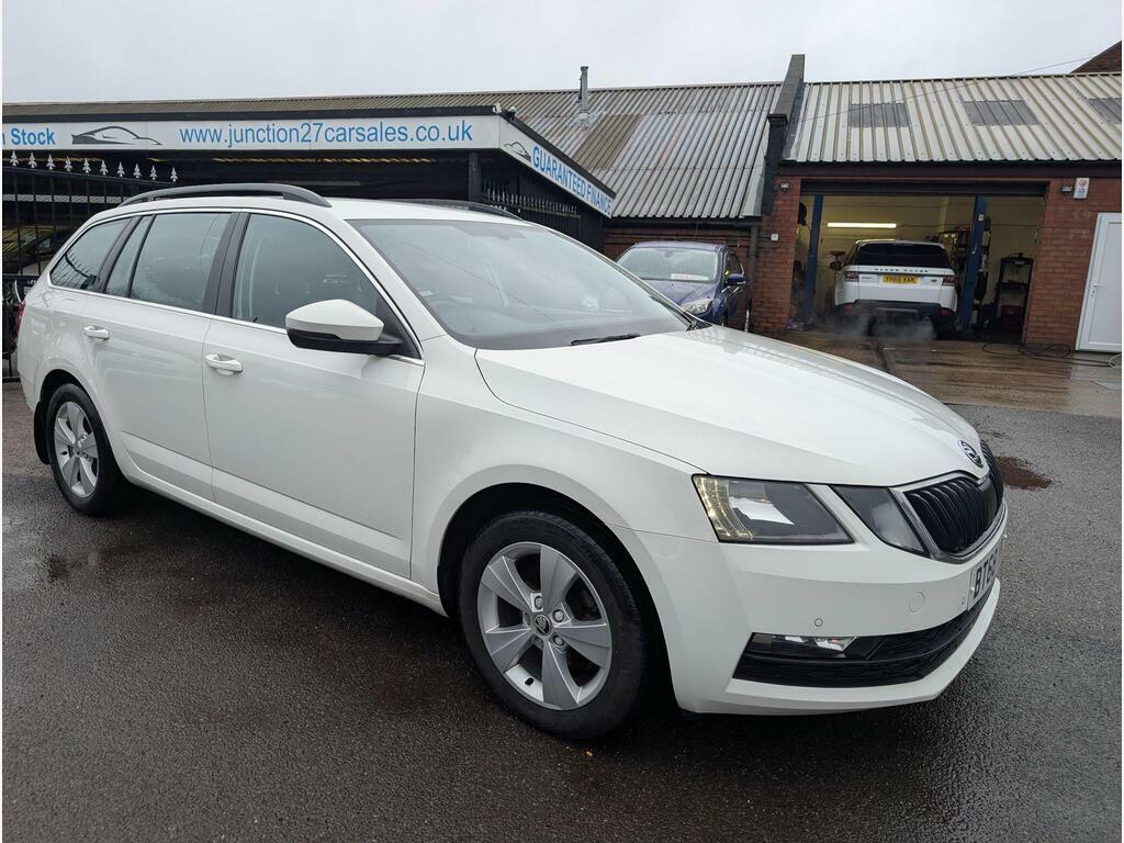 Skoda Octavia 1.6 Tdi Se Technology Euro 6 S S BT68YKR White #2