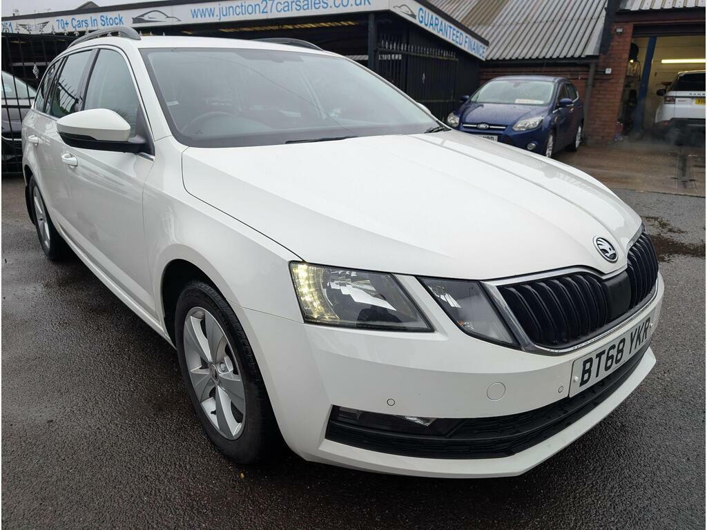 Skoda Octavia 1.6 Tdi Se Technology Euro 6 S S BT68YKR White #5