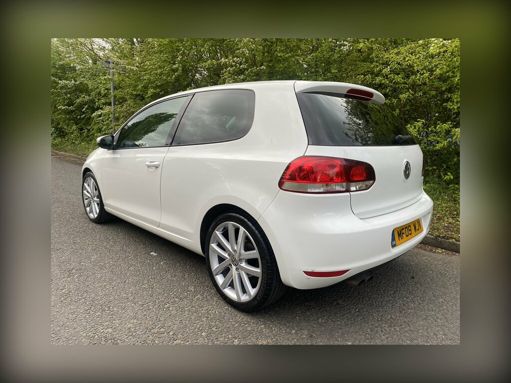 Volkswagen Golf 2.0 Tdi 140 Gt MF09WJV White #4