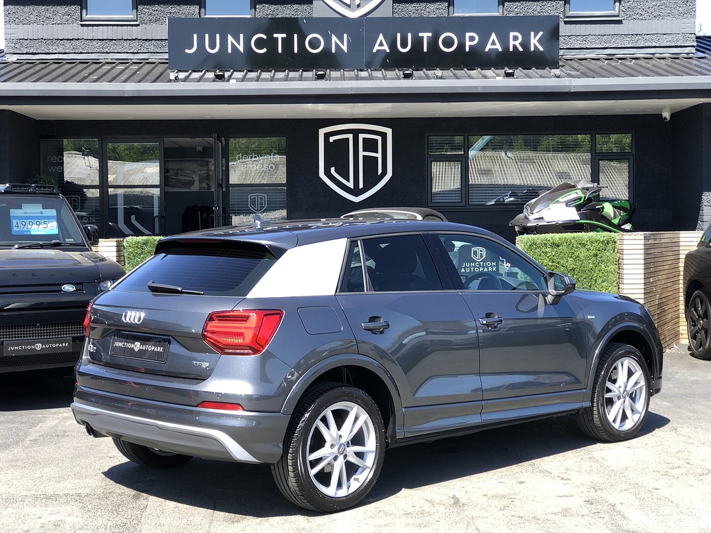 Audi Q2 Tfsi Cod S Line NL18XWZ Grey #6