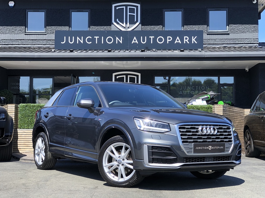 Audi Q2 Tfsi Cod S Line Grey