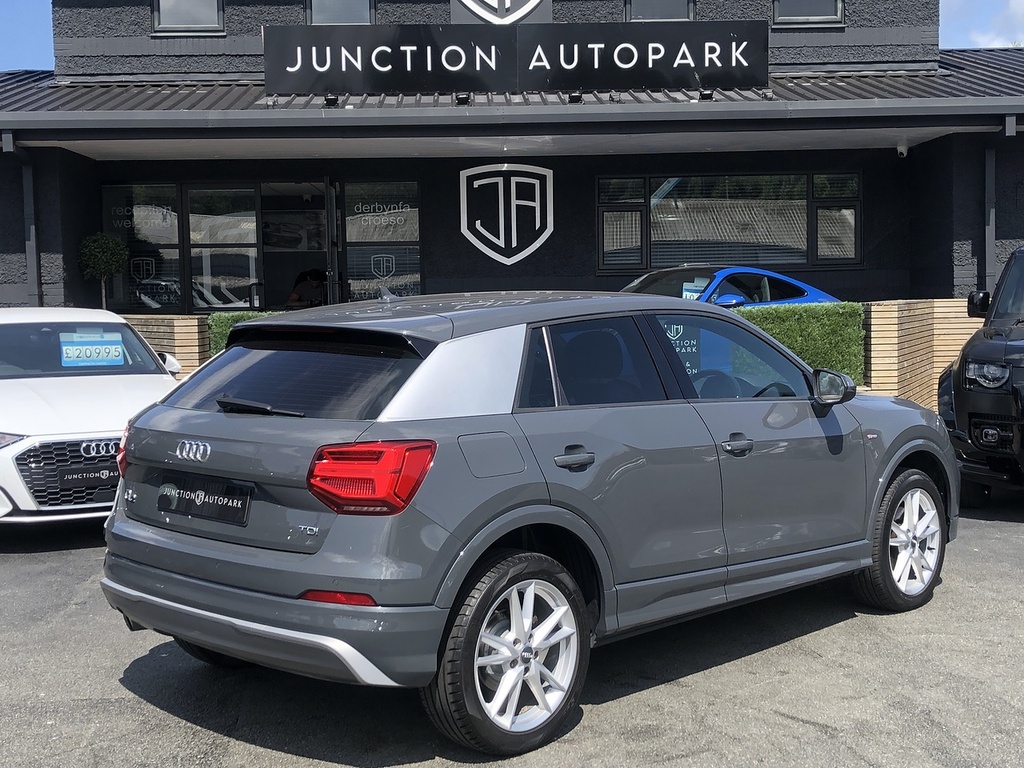 Audi Q2 Tdi S Line YL17ZZX Grey #6