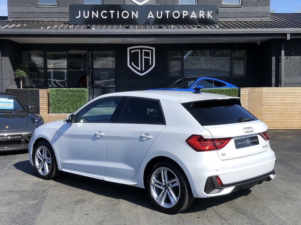 Audi A1 Tfsi S Line CX71GYY White #5