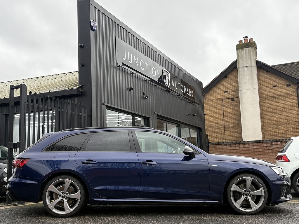 Audi A4 Avant Tdi Black Edition HJ69PFX Blue #5