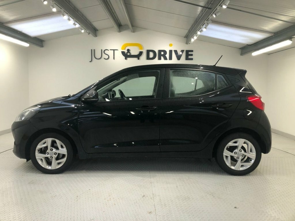 Hyundai I10 1L Se Connect CA21BBK Black #2