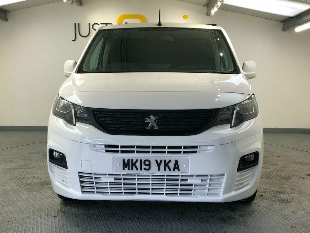 Peugeot Partner Mpv MK19YKA White #2