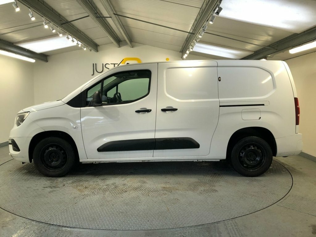 Vauxhall Combo Combo 2300 Sportive Td Ss DN20GWJ White #3