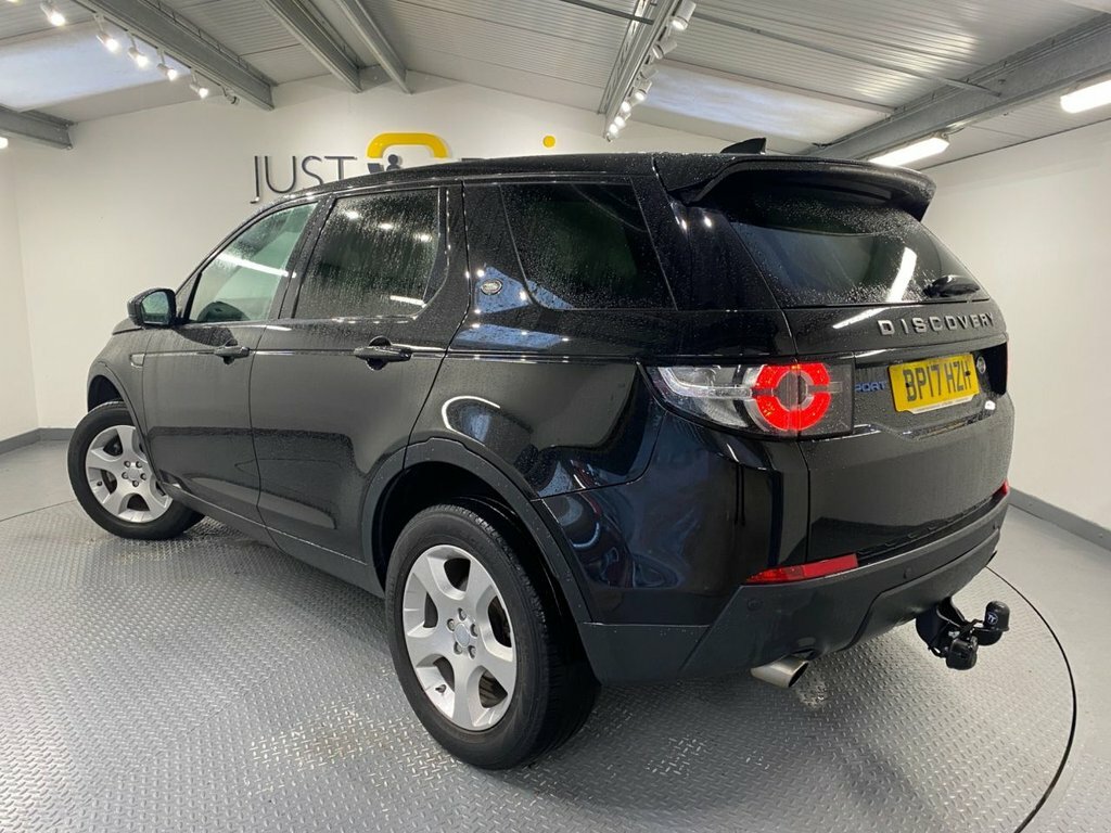 Land Rover Discovery Sport 2L Pure Edition BP17HZH Black #3