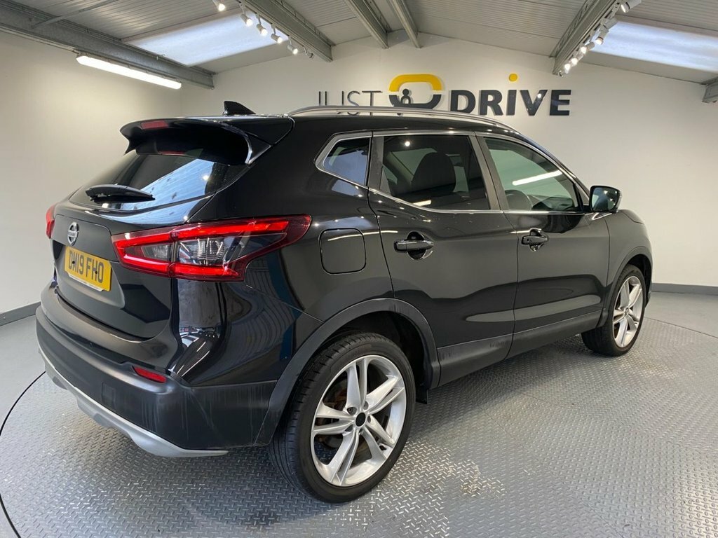 Nissan Qashqai 1.3L N-motion DM19FHO Black #5