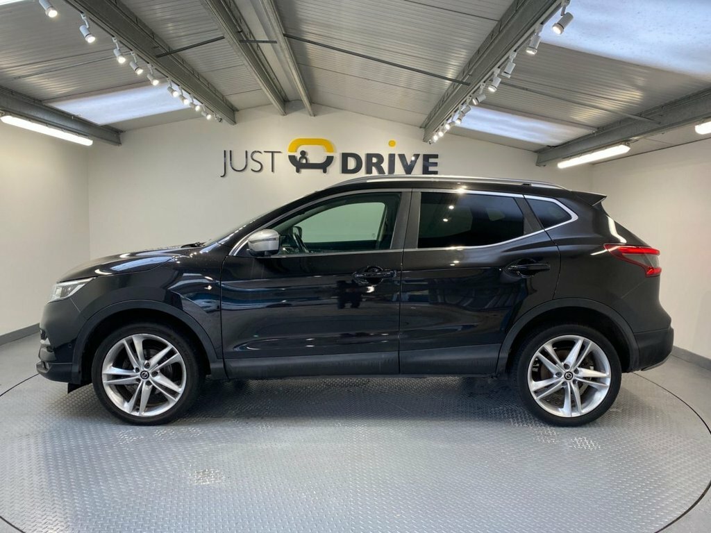 Nissan Qashqai 1.3L N-motion DM19FHO Black #2