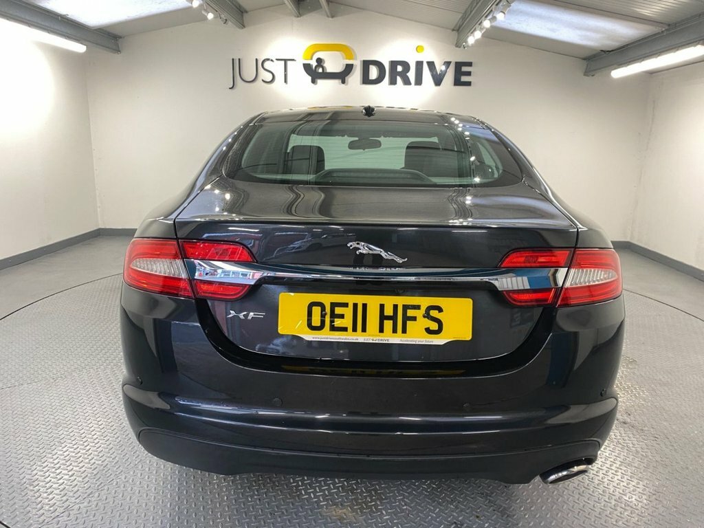 Jaguar XF 2.2L Luxury Grey #4