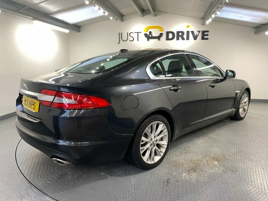 Jaguar XF 2.2L Luxury Grey #5