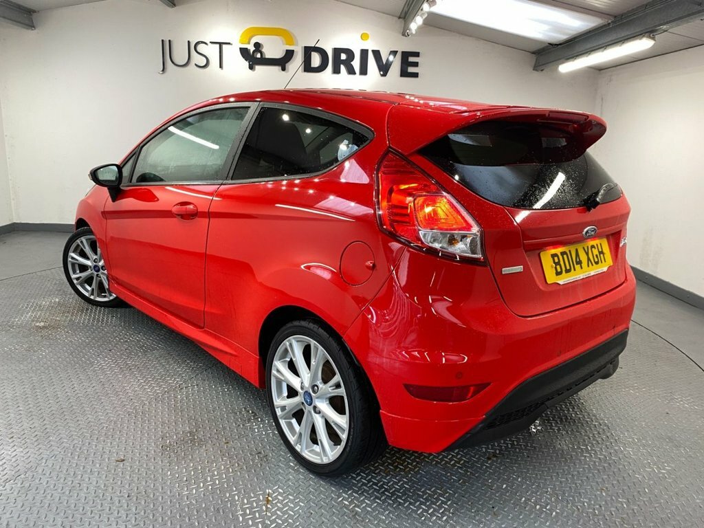 Ford Fiesta 1L Zetec S BD14XGH Red #3