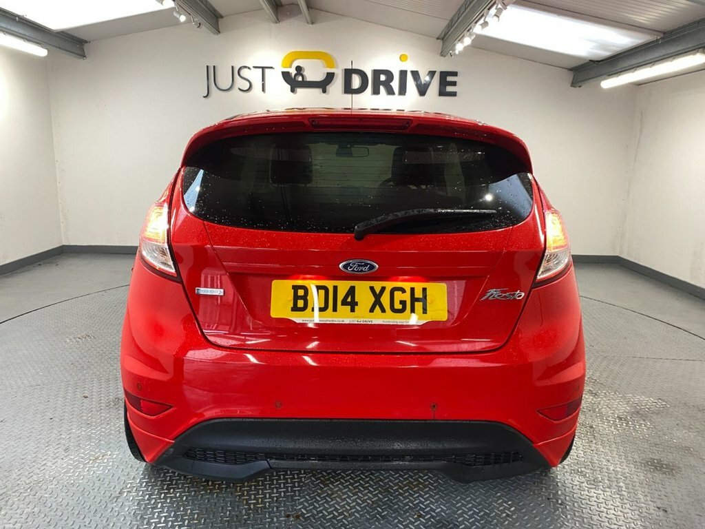 Ford Fiesta 1L Zetec S BD14XGH Red #4