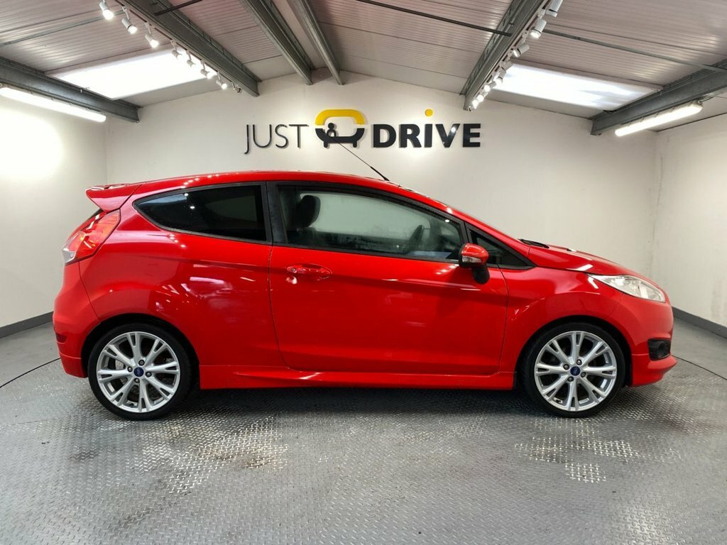 Ford Fiesta 1L Zetec S BD14XGH Red #6