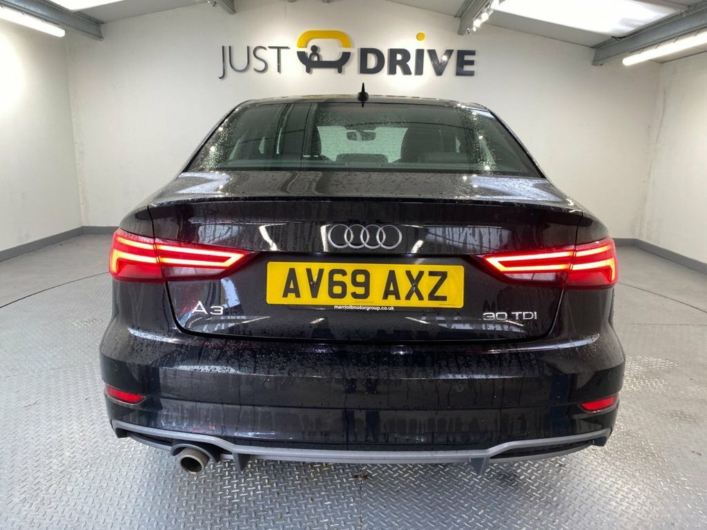 Audi A3 1.6L S Line AV69AXZ Black #4