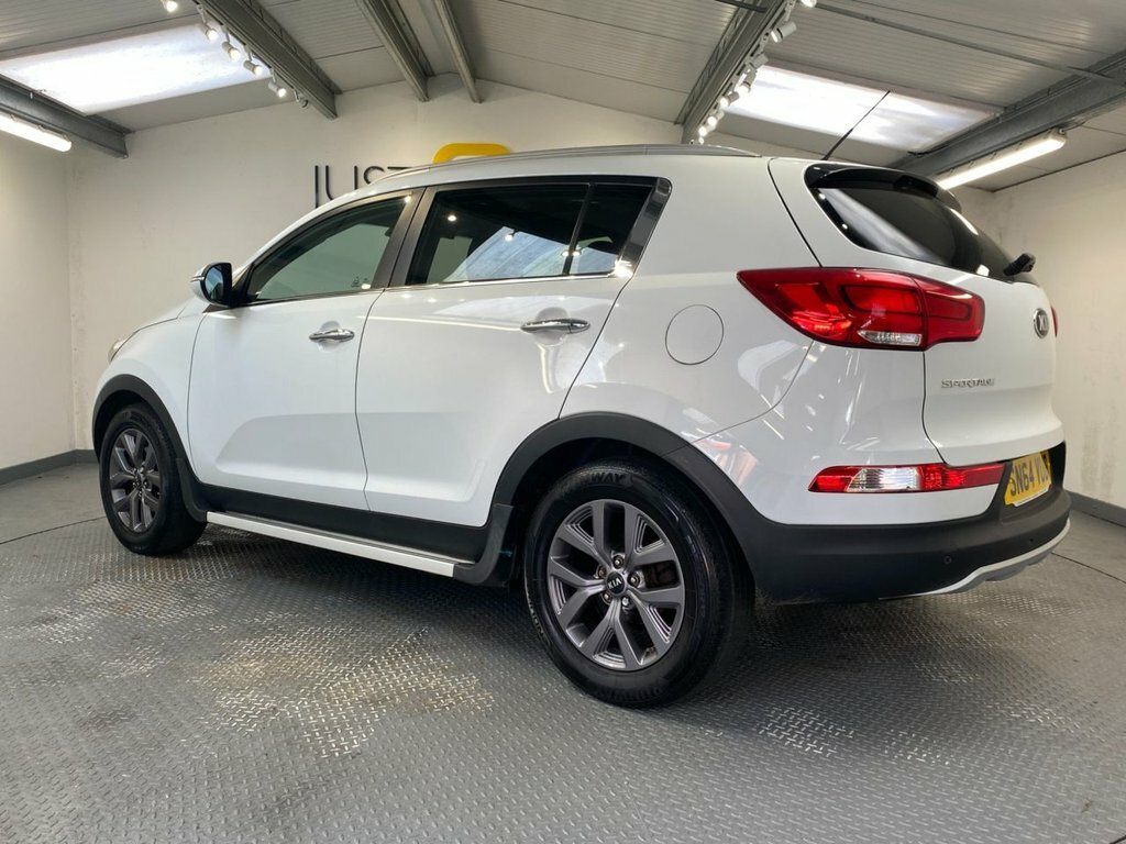 Kia Sportage 1.6L 2 SN64VUB White #4