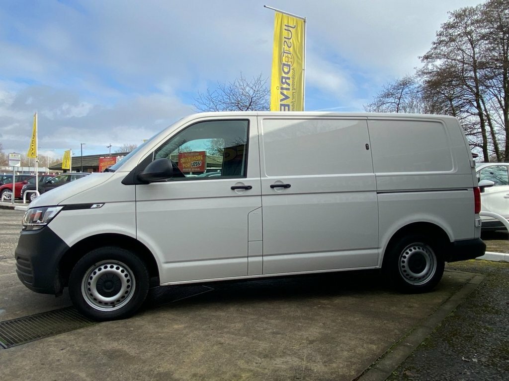 Volkswagen Transporter 2L Startline BK21VSO White #5