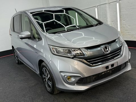 Honda Freed Hybrid Gb7 Silver