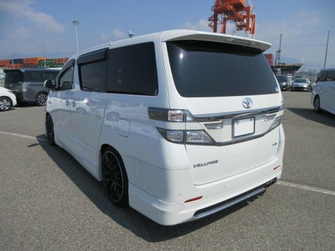 Toyota Vellfire 3.5 Zg Edition White #3