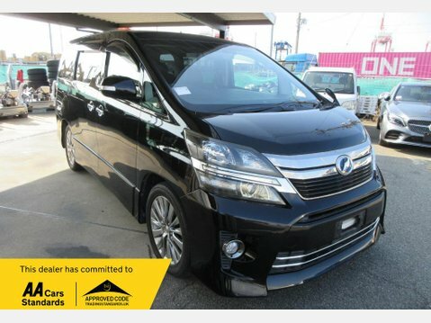 Toyota Vellfire 2.4 Z Golden Black