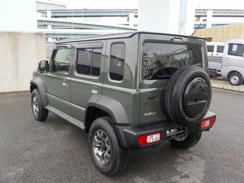 Suzuki Jimny Nomade 5dr Green #2