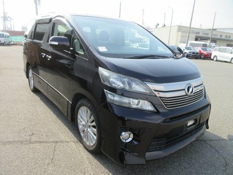 Toyota Vellfire 2.4 Z Red