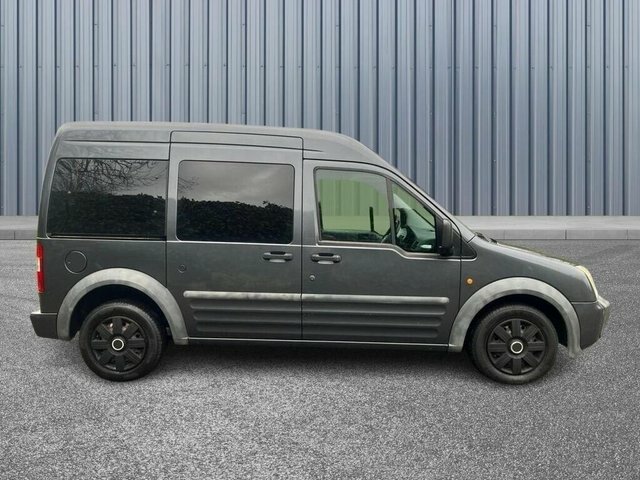 Ford Tourneo Connect Mpv Red #7