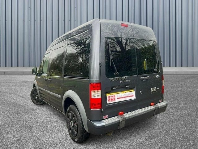 Ford Tourneo Connect Mpv Red #4