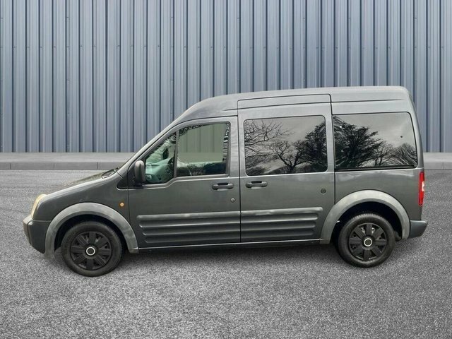 Ford Tourneo Connect Mpv Red #8