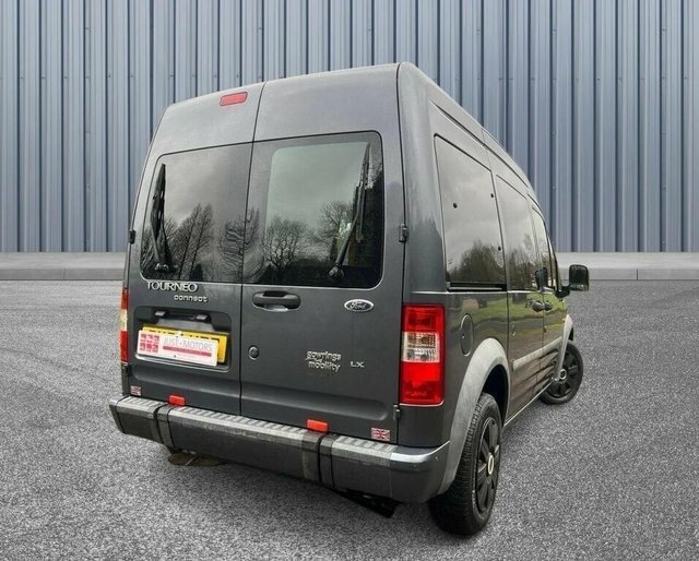 Ford Tourneo Connect Mpv Red #6