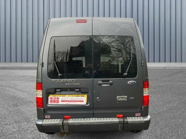 Ford Tourneo Connect Mpv Red #5