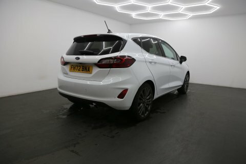 Ford Fiesta 1.0T Ecoboost Titanium FH72BNA White #4