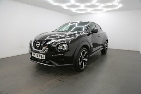 Nissan Juke 1.0 Dig-t Tekna FY72TWJ Black #3