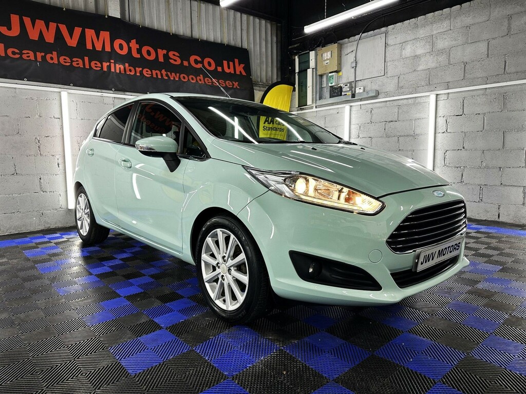 Ford Fiesta 1.5 Tdci Titanium Euro 6 MK04STY  #2