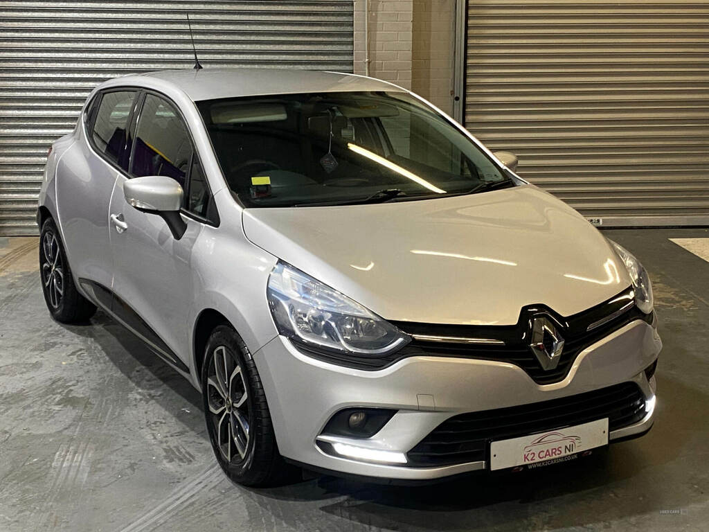 Renault Clio 1.5 Dci 90 Play LJ19FTO Grey #4