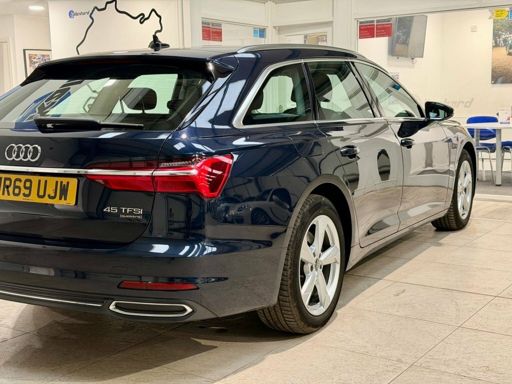 Audi A6 Avant 2L Sport WR69UJW Blue #4