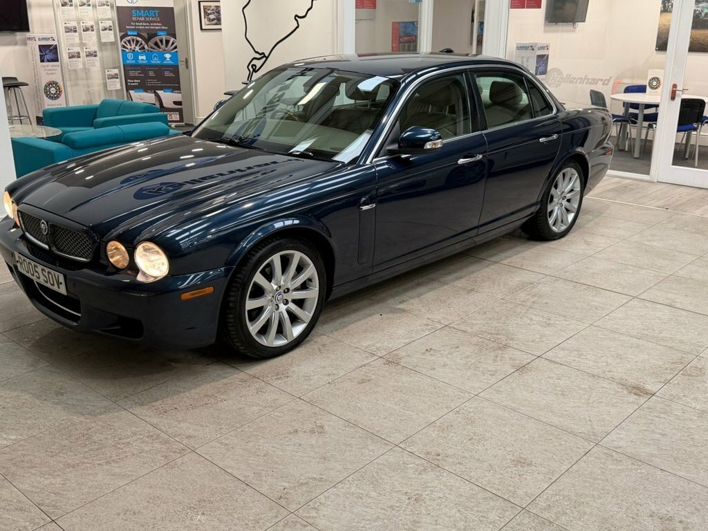Jaguar XJ 2.7L Executive Blue #3