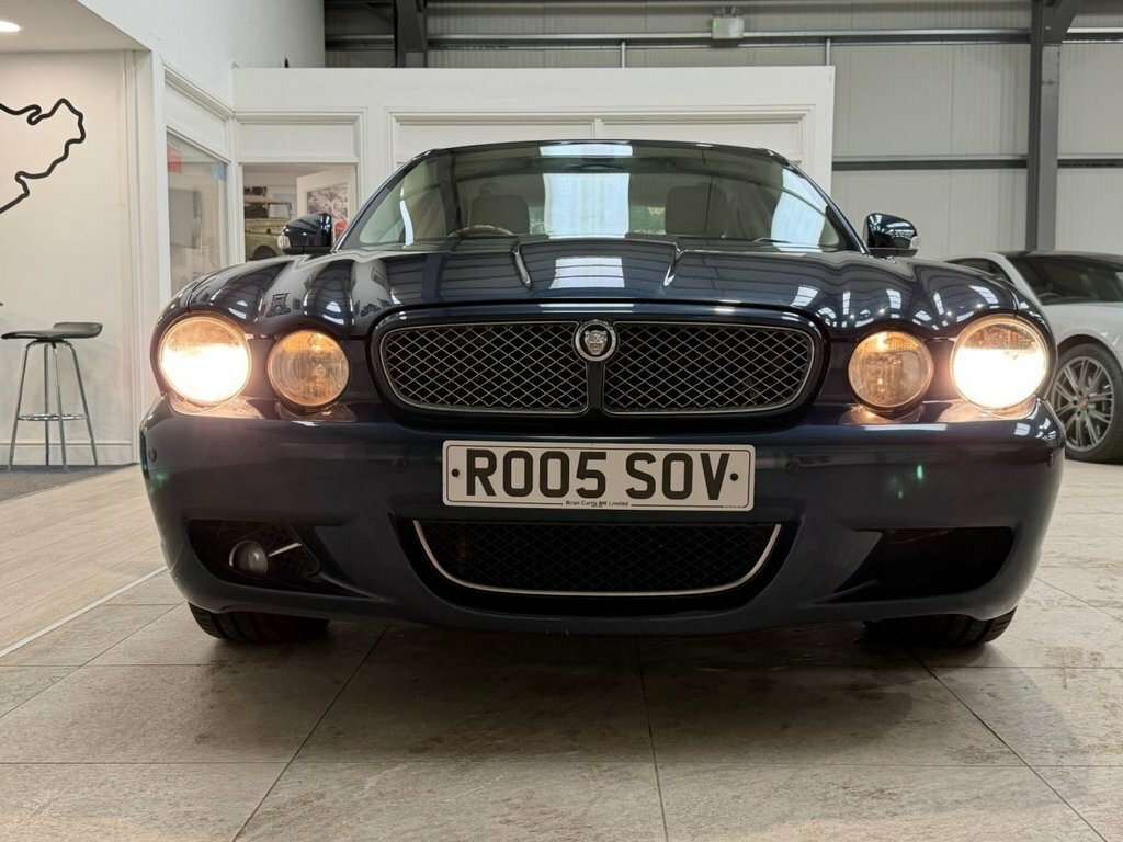 Jaguar XJ 2.7L Executive Blue #6
