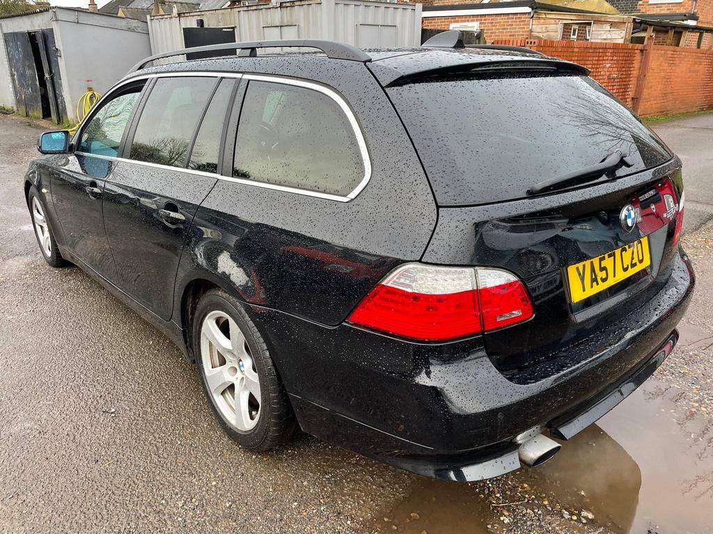 BMW 5 Series 2.0 520D Se Touring Euro 4 YA57CZO Black #4