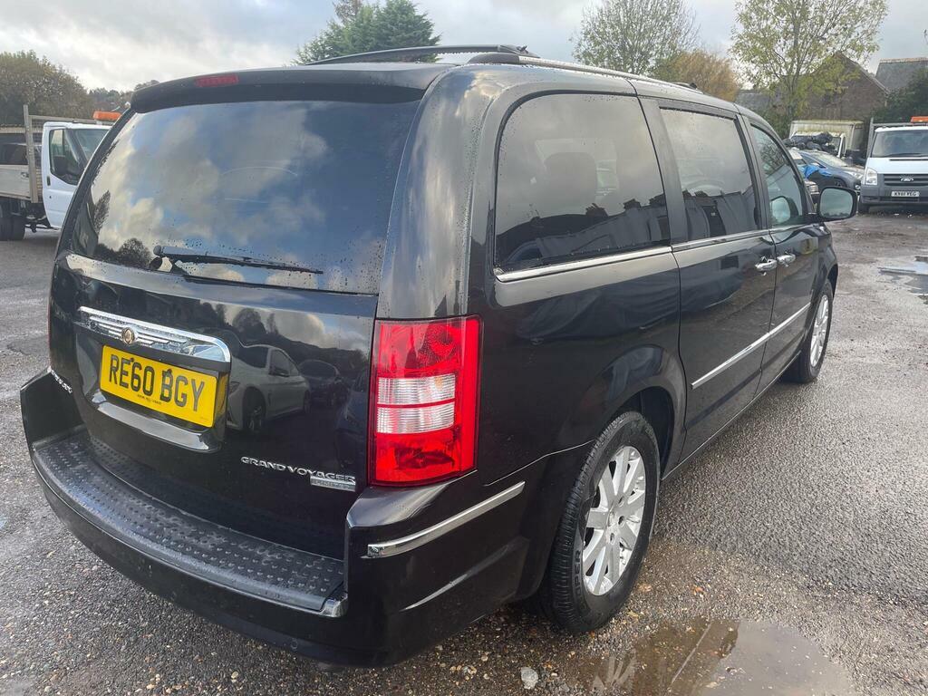 Chrysler Grand Voyager 3.8 V6 Limited Euro 4 Black #6