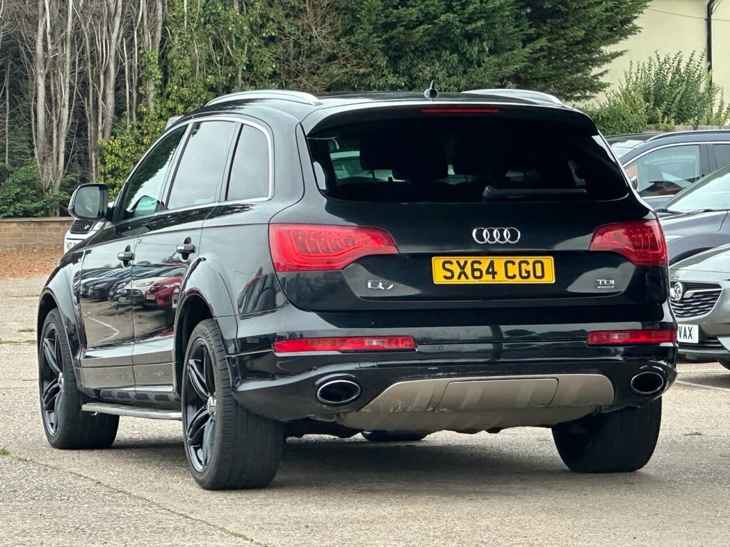 Audi Q7 3L S Line Sport Edition SX64CGO Black #4